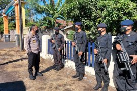 Polda Jatim minta masyarakat percayakan kasus perusakan rumah ke polisi