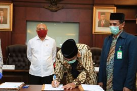 Sertifikasi halal produk tanpa risiko bisa deklarasi mandiri
