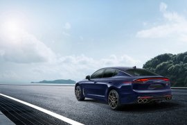 Kapan Kia Stinger "fastback" dirilis?
