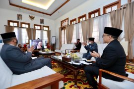 Program Rantang Kasih Banyuwangi peroleh penghargaan MURI