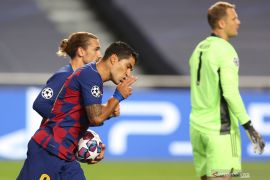 Luis Suarez resmi ke Atletico Madrid