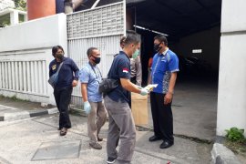 Mantan Bupati Kediri serahkan kasus teror ke polisi
