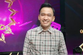 Ruben Onsu buat lomba HUT RI di rumah sendiri