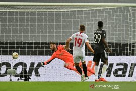 MU kalah karena penyakit lama, kata Rio Ferdinand