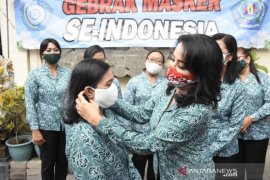 PKK Denpasar adakan "Gebrak Masker" perangi COVID-19