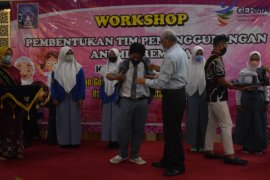 Sleman mengukuhkan tim penanggulangan anemia remaja cegah "stunting"