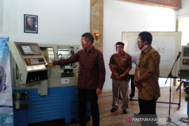 Ciptakan produk inovatif, Kemendikbud dorong "pernikahan massal" SMK dengan industri