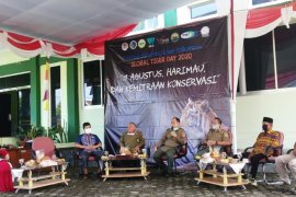 Talkshow harimau dan kemitraan konservasi di TNBBS