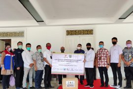 SKK Migas Sumbagut sumbang ribuan masker