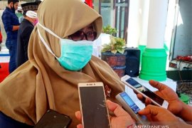 Pasien COVID-19 dikubur tanpa protokol, warga Nagan Raya jalani isolasi