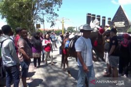 Ribuan wisatawan padati Telaga Sarangan Magetan saat libur Tahun Baru Islam