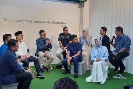 Wali Kota paparkan pembangunan Kediri kepada Wakil Ketua MPR Zulkifli Hasan