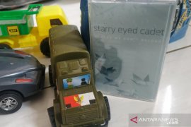 Starry Eyed Cadet pertemukan dua bangsa dalam satu kata "POP"