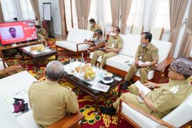 Jadi nominator TOP 25, Bupati Banyuwangi presentasikan inovasi Kartu e-Nak