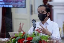 Presiden: Subsidi gaji penghargaan bagi yang taat bayar iuran BPJS
