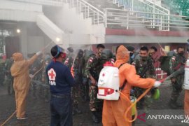 PMI ikut sambut Yonif 509 Raider di JSG datang, cek suhu tubuh dan disemprot disinfektan