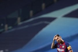 Neymar rayu Messi gabung ke PSG