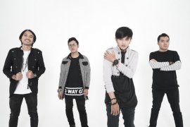 Roxann gaungkan musik rock melalui lagu "Siti Nurbaya 2"