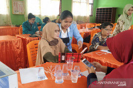 Sosialisasi adaptasi PJJ di Kasikan Kampar, Kukerta UR kenalkan rumah belajar