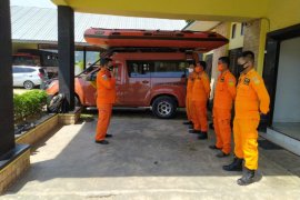 Seorang nelayan di Barus diduga jatuh ke laut dan belum ditemukan