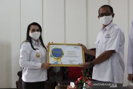 Kabupaten Landak raih penghargaan dari BPS terkait SP Daring 2020