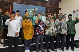 Yusuf Kohar-Tulus Purnomo siap daftar pilwakot hari pertama
