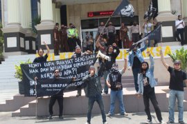 Solmadapar desak Kejati Kalbar usut transparasi penggunaan dana COVID-19