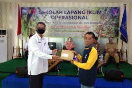 Staklim Banjarbaru bantu modem bagi kelompok tani