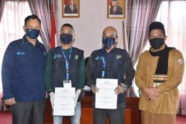 Bupati Sarkawi imbau masyarakat beri informasi benar sensus penduduk