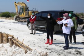 Dua periode memimpin Surabaya, Risma bangun jalan sepanjang 21 kilometer