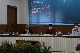 PLN NTB peringati Hari Pelanggan Nasional secara weninar dengan pelanggan
