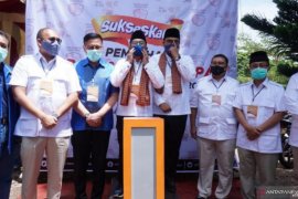 Mulyadi-Indra Catri kompak di KPU Tanah Datar