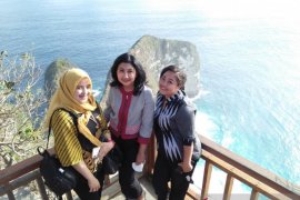 Wamen dorong pemberdayaan masyarakat Nusa Penida