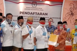 Pasangan IRAW daftar pilgub Kaltara ke KPU