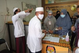 KPU Banjarmasin terima pendaftaran Khairul-Habib M Ali jalur perorangan