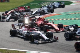 Leclerc kecelakaan hebat, Grand Prix Italia terhenti sementara