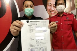 Bacawali kota Surabaya Eri Cahyadi urus KTA PDI Perjuangan