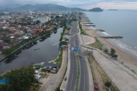 Mahyeldi Sosok Pemimpin Bertangan Dingin