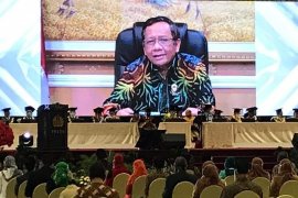 Menko Polhukam instruksikan aparat ungkap kasus penusukan Syekh Ali Jaber
