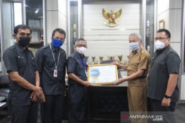 HST Regent receives award from BPS