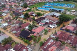 BANJIR DI PADANG Page 2 Small