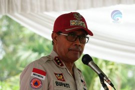Bupati Lampung Tengah minta Linmas ikut awasi pilkada 9 Desember