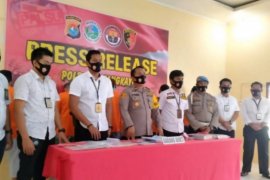 Polres Pasangkayu tahan tersangka korupsi bibit sawit Disbun Sulbar