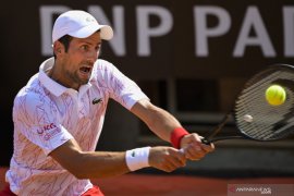 Italia Terbuka: Djokovic butuh dua jam demi amankan tiket perempat final