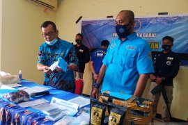 BNN ringkus dua pengedar sabu-sabu di Sorong