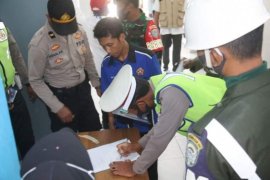 Di Bener Meriah petugas gabungan razia ASN tidak pakai masker