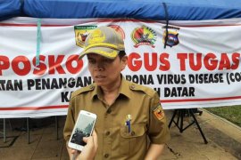 Pemkab Tanah Datar larang ASN melakukan perjalanan dinas keluar daerah