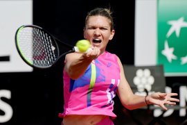Halep, Pliskova, Azarenka  melangkah ke putaran ketiga Italian Open