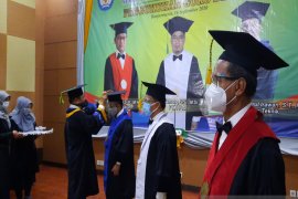 57 guru besar aktif kukuhkan kualitas Universitas Lambung Mangkurat
