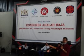 YLK Sulteng  imbau pelaku usaha hindari penggunaan klausul baku